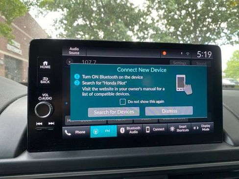 Used 2025 Honda Pilot EX-L image 15