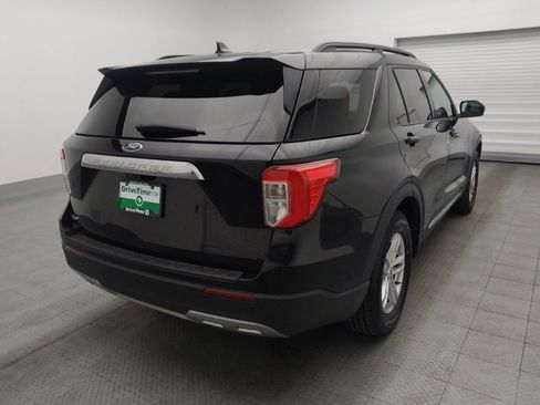 Used 2024 Ford Explorer XLT w/ Equipment Group 202A image 9