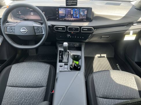 New 2026 Nissan Sentra SV w/ SV Convenience Package FWD image 2