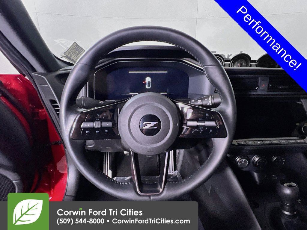 Used 2025 Nissan Z Performance w/ Floor Mat Package RWD image 7