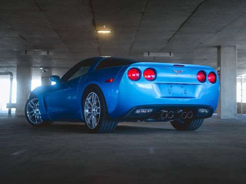 Used 2008 Chevrolet Corvette Coupe w/ Preferred Equipment Group image 5