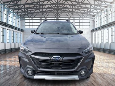 Used 2023 Subaru Outback Limited AWD/4WD image 9