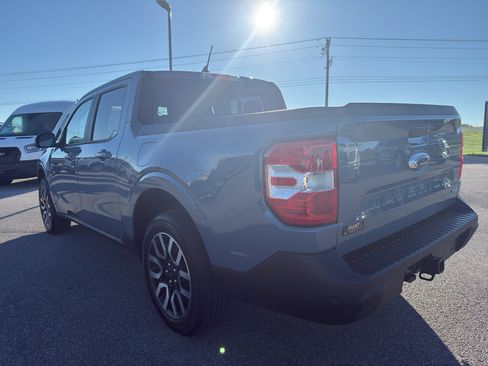 Certified 2024 Ford Maverick Lariat image 7