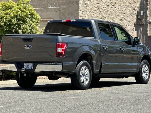 Certified 2018 Ford F150 XLT RWD image 3