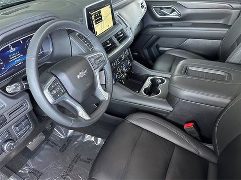Used 2024 Chevrolet Tahoe Z71 w/ Z71 Off-Road Package image 10