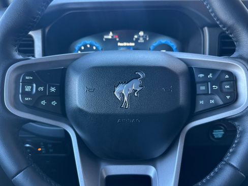 New 2025 Ford Bronco Badlands w/ Sasquatch Package image 24