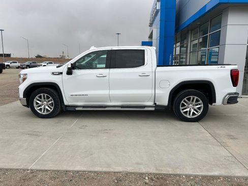 Used 2022 GMC Sierra 1500 SLT w/ Driver Alert Package I image 4