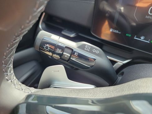 New 2026 Kia Carnival SX w/ SX Dark Edition Package FWD image 29