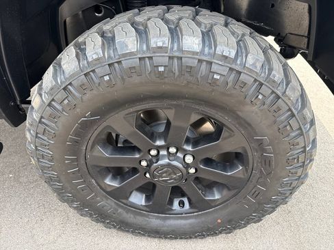 New 2026 RAM 2500 Laramie w/ Night Edition AWD/4WD image 34