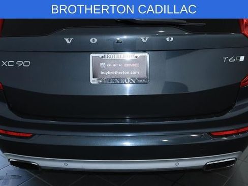 Used 2017 Volvo XC90 T6 Momentum w/ Vision Package AWD/4WD image 16