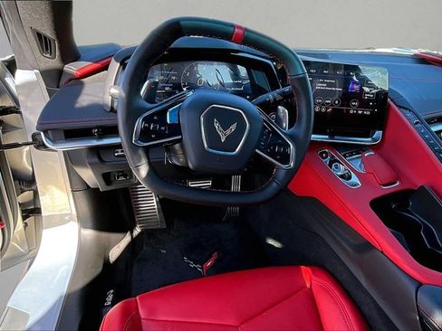 Used 2022 Chevrolet Corvette Stingray Preferred Cpe w/ Z51 Performance Package image 7