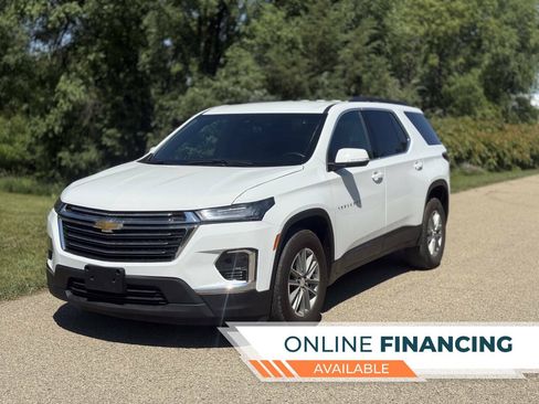 Used 2023 Chevrolet Traverse LT AWD/4WD image 1