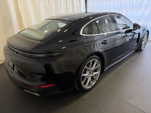 Used 2025 Porsche Panamera 4 image 9