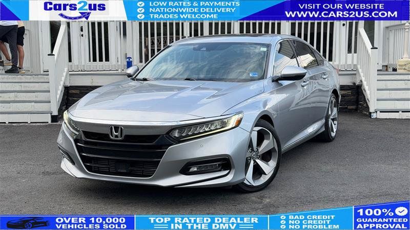 Used 2018 Honda Accord Touring image 1