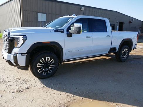 New 2026 GMC Sierra 2500 Denali Ultimate AWD/4WD image 11