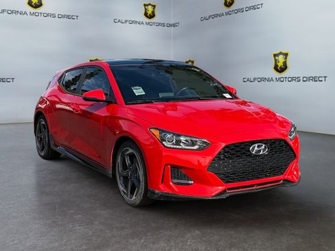 Used 2020 Hyundai Veloster Turbo image 4