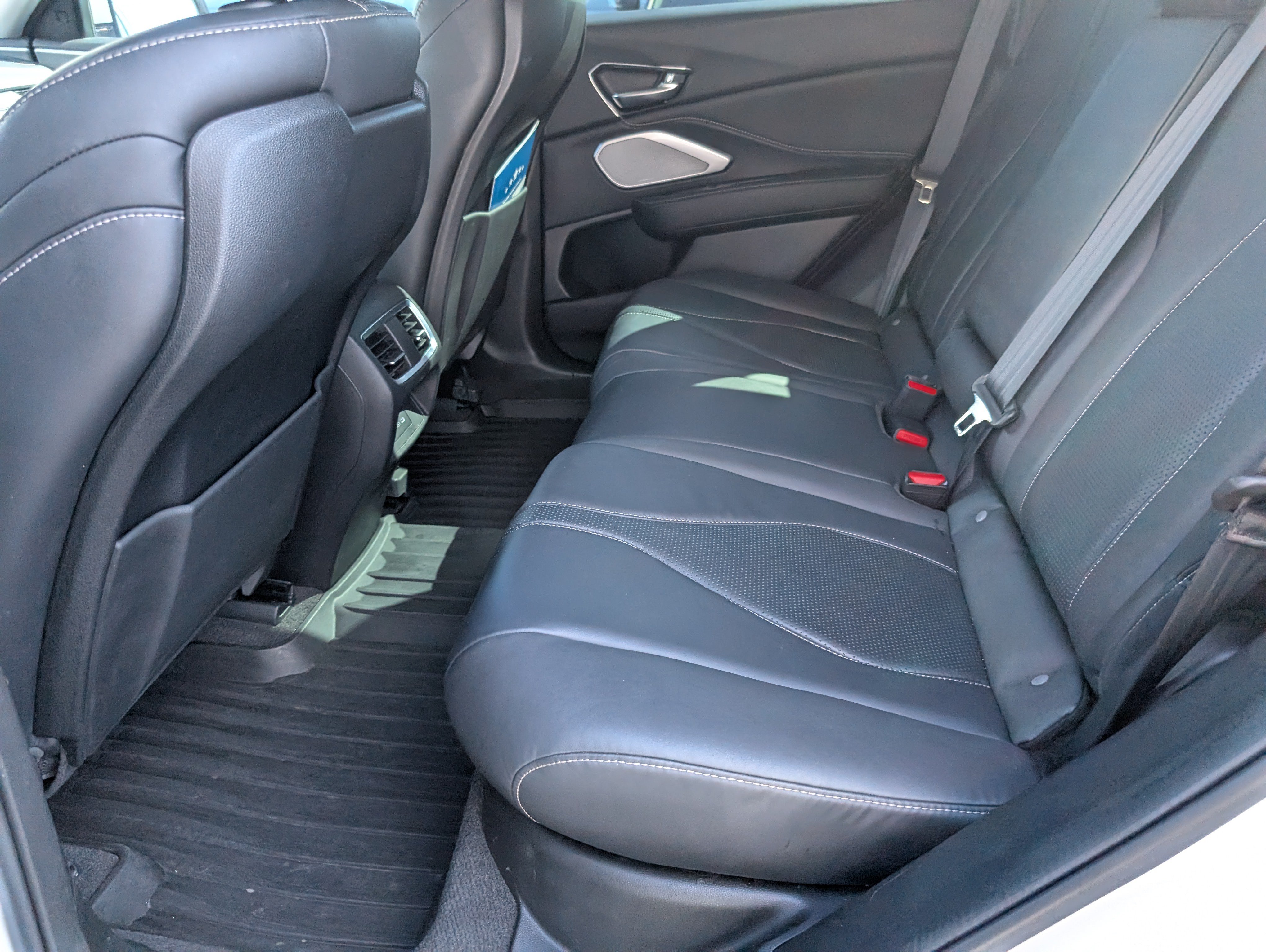 Used 2024 Acura RDX w/ Technology Package AWD/4WD image 30