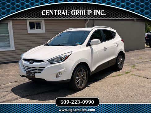 Used 2014 Hyundai Tucson SE FWD image 1