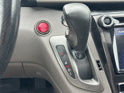 Used 2016 Honda Odyssey Touring Elite image 24