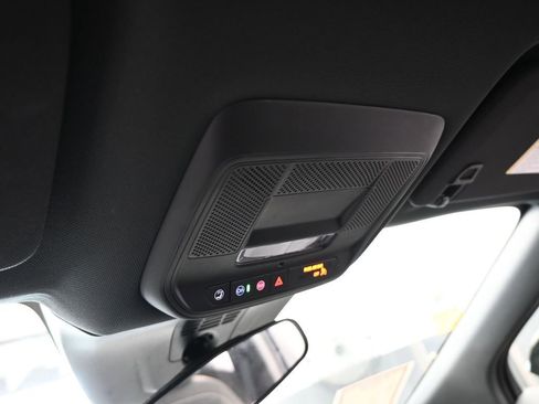 Used 2025 Chevrolet Blazer EV LT image 33