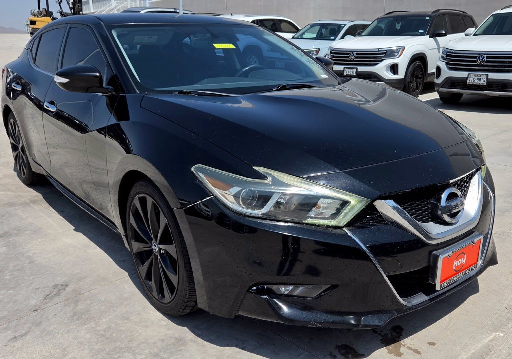 Used 2017 Nissan Maxima SR w/ Midnight Edition FWD image 2