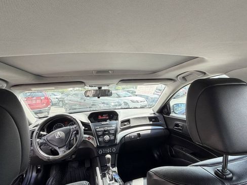 Used 2017 Acura ILX FWD image 18
