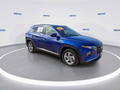 Used 2024 Hyundai Tucson SEL FWD image 2