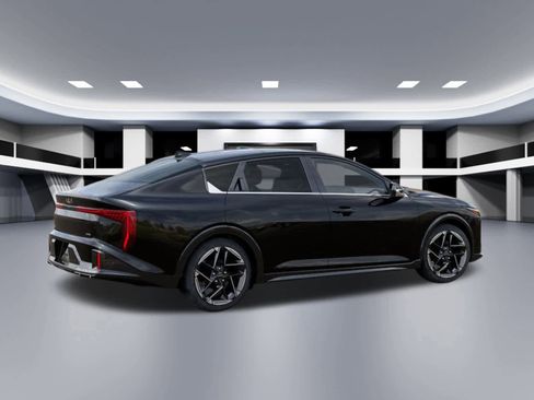 New 2025 Kia K4 GT-Line w/ GT-Line Sunroof Package image 6