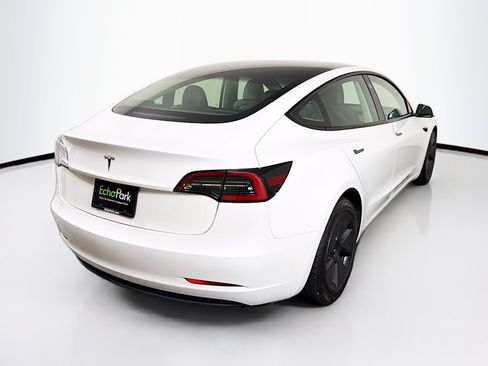Used 2023 Tesla Model 3 Standard Range RWD image 9