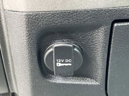 Used 2018 RAM 1500 Express RWD image 27