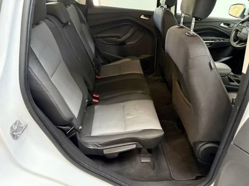Used 2019 Ford Escape SE AWD/4WD image 39