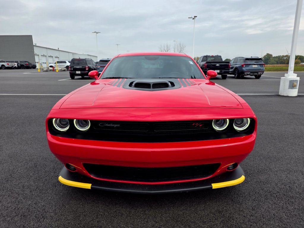 Used 2021 Dodge Challenger R/T Scat Pack w/ Shaker Package RWD image 2