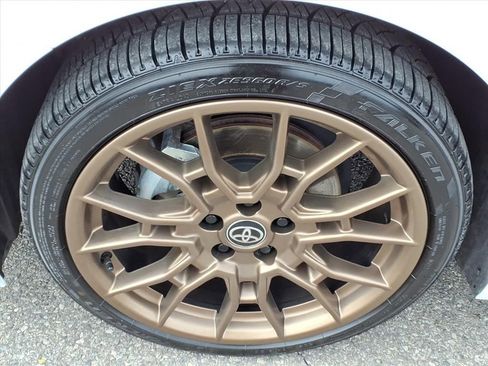 Certified 2023 Toyota Camry SE image 11