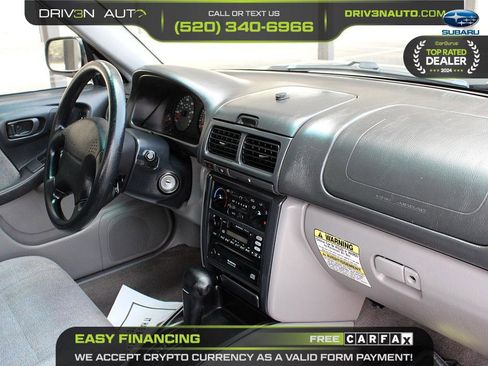 Used 2001 Subaru Forester L image 16