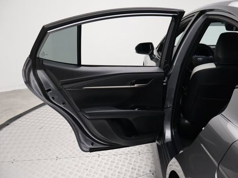 Certified 2025 Toyota Camry SE w/ Convenience Package image 21