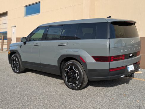 New 2026 Hyundai Santa Fe SE w/ Tow & Go Package image 7