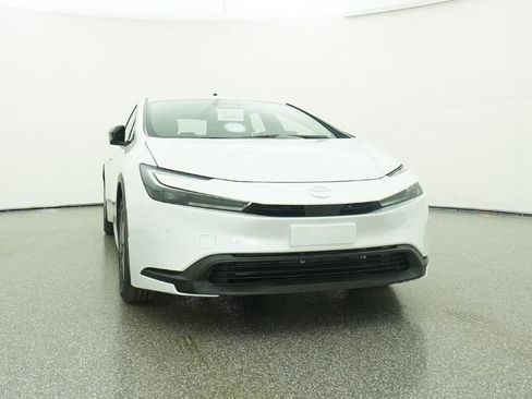 New 2026 Toyota Prius LE image 94
