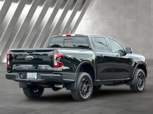Certified 2025 Ford Ranger Lariat w/ Black Appearance Package AWD/4WD image 3