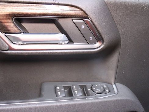 New 2026 Chevrolet Silverado 1500 LT Trail Boss w/ LT Trail Boss Premium Package image 17