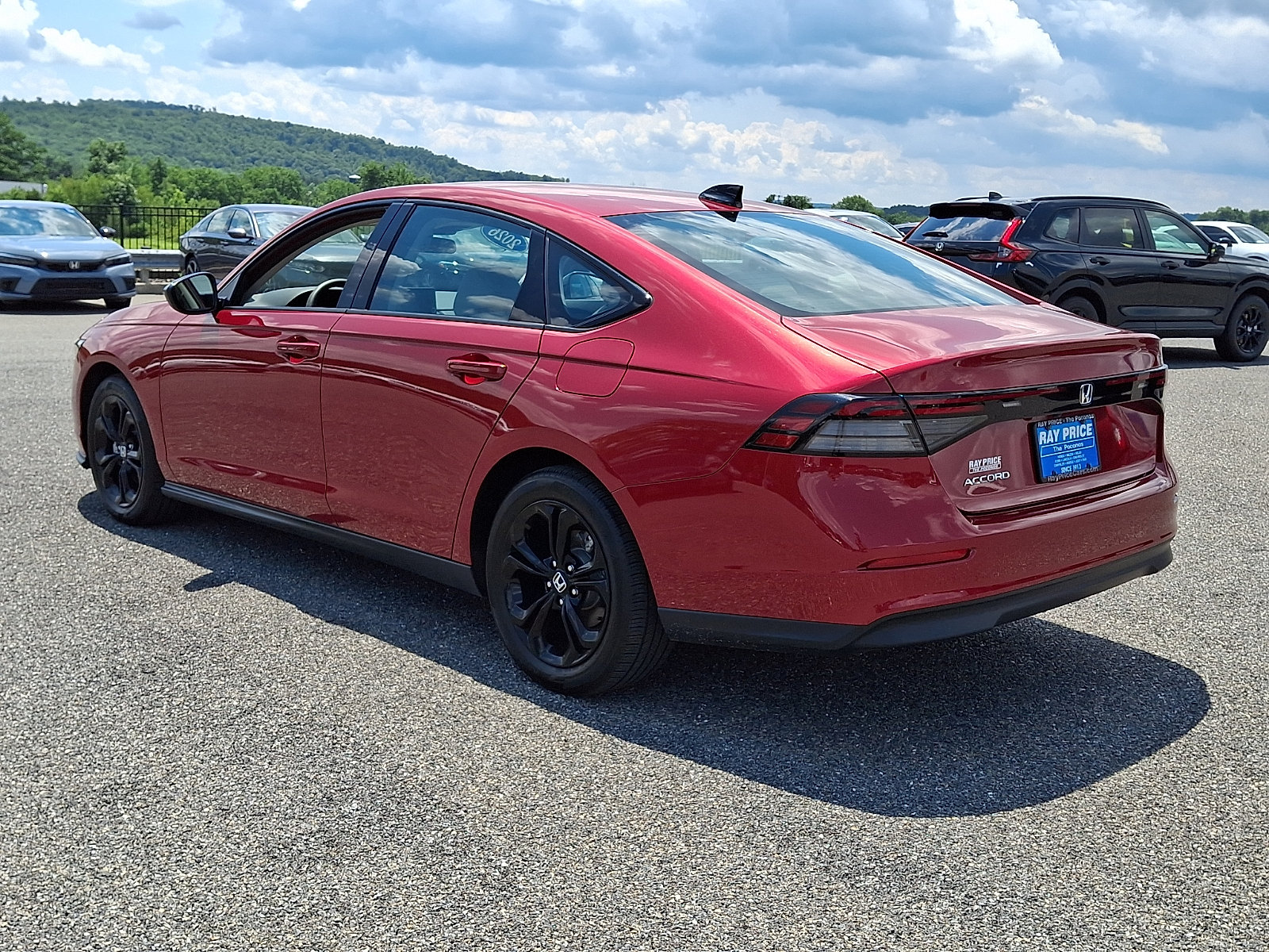 Certified 2025 Honda Accord SE image 5
