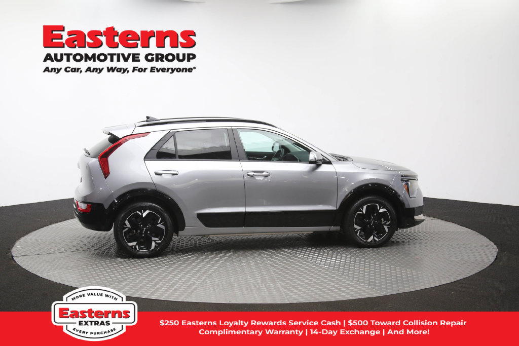 Used 2023 Kia Niro Wind w/ Wind Preserve Package FWD image 43