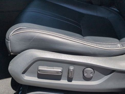 Used 2023 Honda Pilot Elite image 14