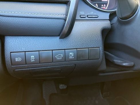 Used 2023 Toyota Camry SE FWD image 25
