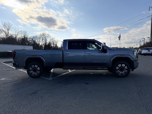New 2026 GMC Sierra 2500 Denali w/ Denali Reserve Package image 8