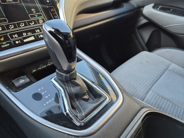 Used 2025 Subaru Outback Premium AWD/4WD image 18