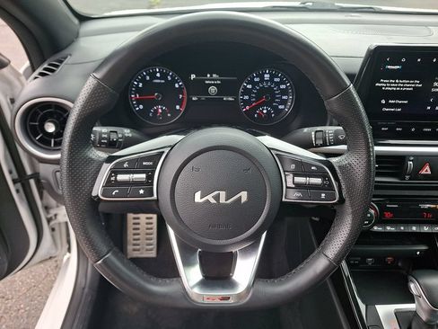 Used 2024 Kia Forte GT-Line w/ GT-Line Premium Package FWD image 21