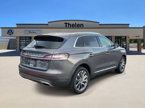 Used 2022 Lincoln Nautilus Reserve w/ Luxury Package image 4