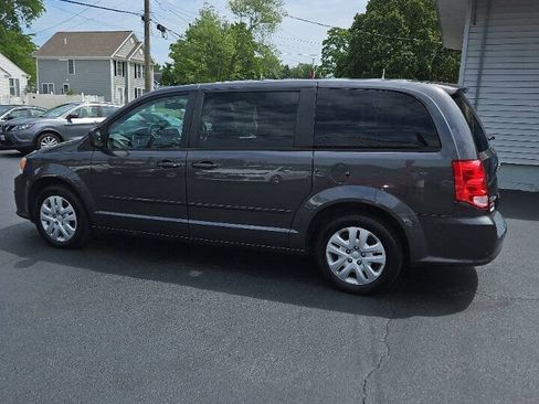 Used 2017 Dodge Grand Caravan SE w/ Power Window Group FWD image 6