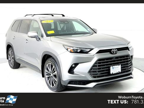 Used 2025 Toyota Grand Highlander AWD Hybrid image 1