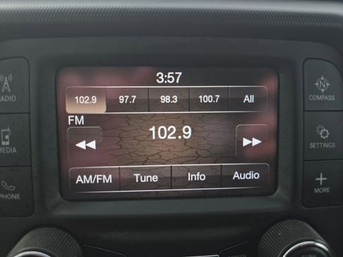 Used 2021 Jeep Wrangler Sport image 16